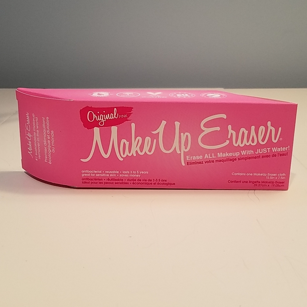 NIB Original Makeup Eraser cloth